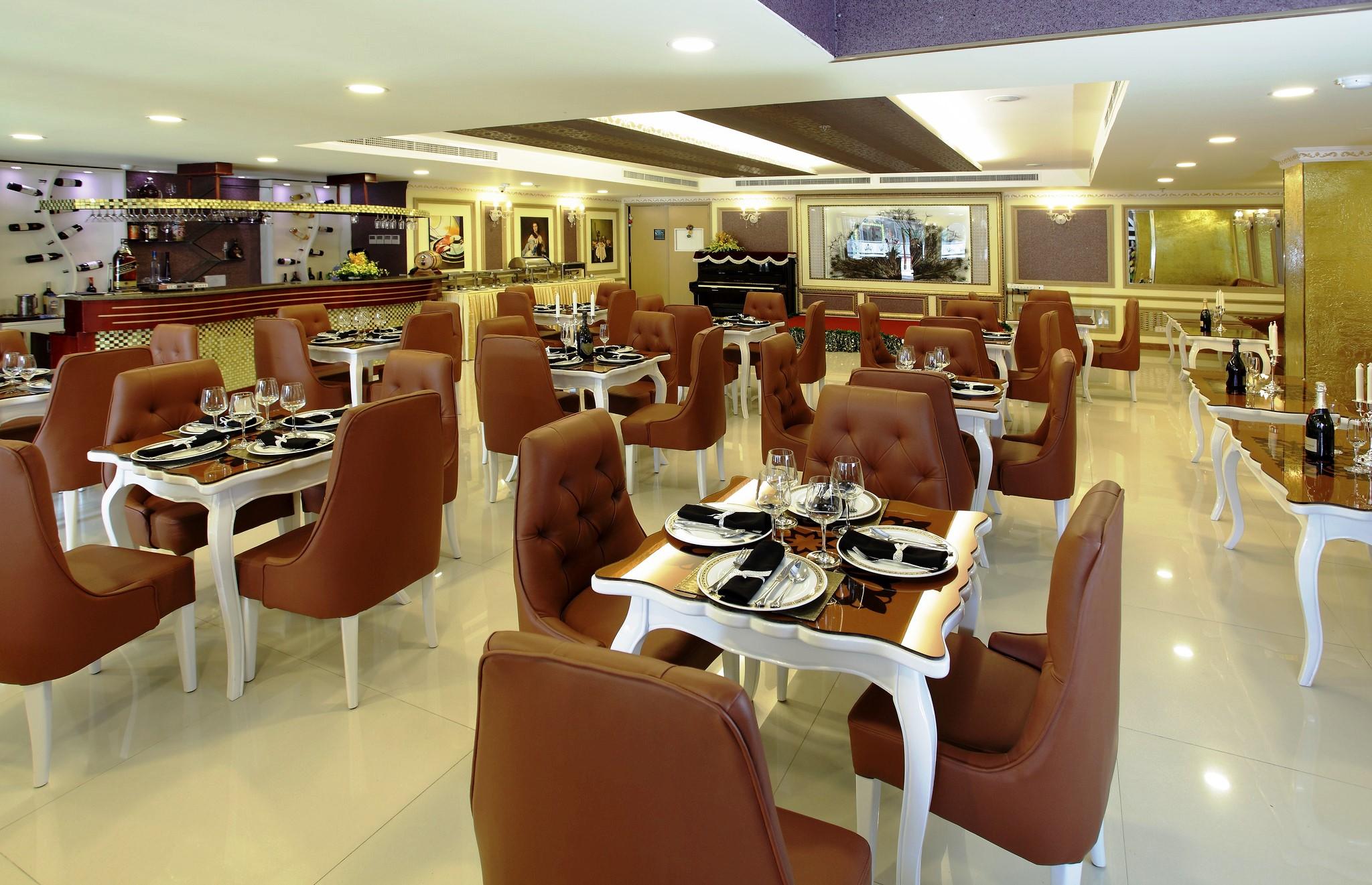 Golden Crown Hotel Hô Chi Minh-Ville Extérieur photo