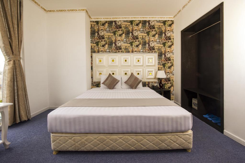 Golden Crown Hotel Hô Chi Minh-Ville Extérieur photo